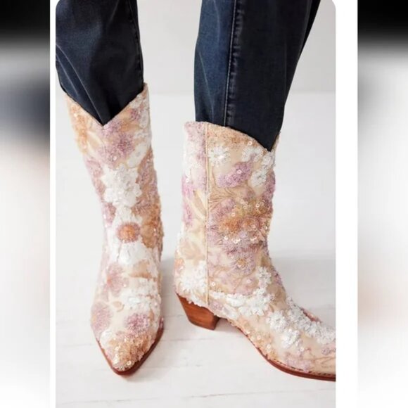 Momo New York Shoes - Momo New York Free People Selina Sequin Embroidered Western Boots Size 41
